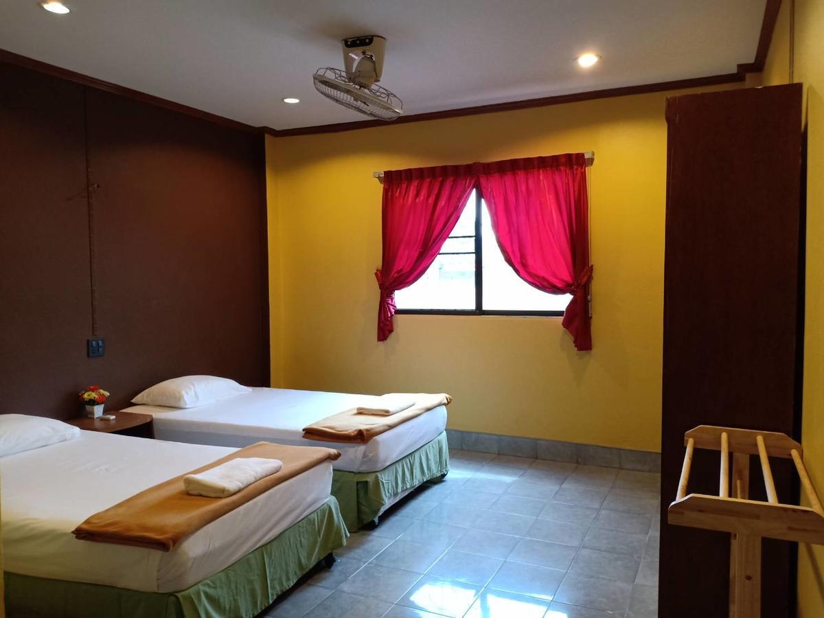 Auberge de jeunesse Kookkai House à Patong Extérieur photo